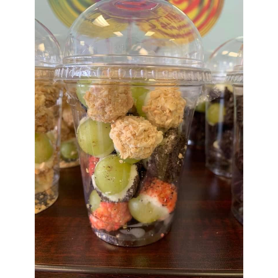 Mixed Trio Gourmet Taffy Grapes - 12 oz cup
